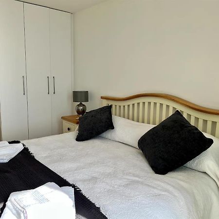 Sohot Stays Royal Sands Seaview Apt Free Parking Sleeps 4 แรมส์เกท ภายนอก รูปภาพ