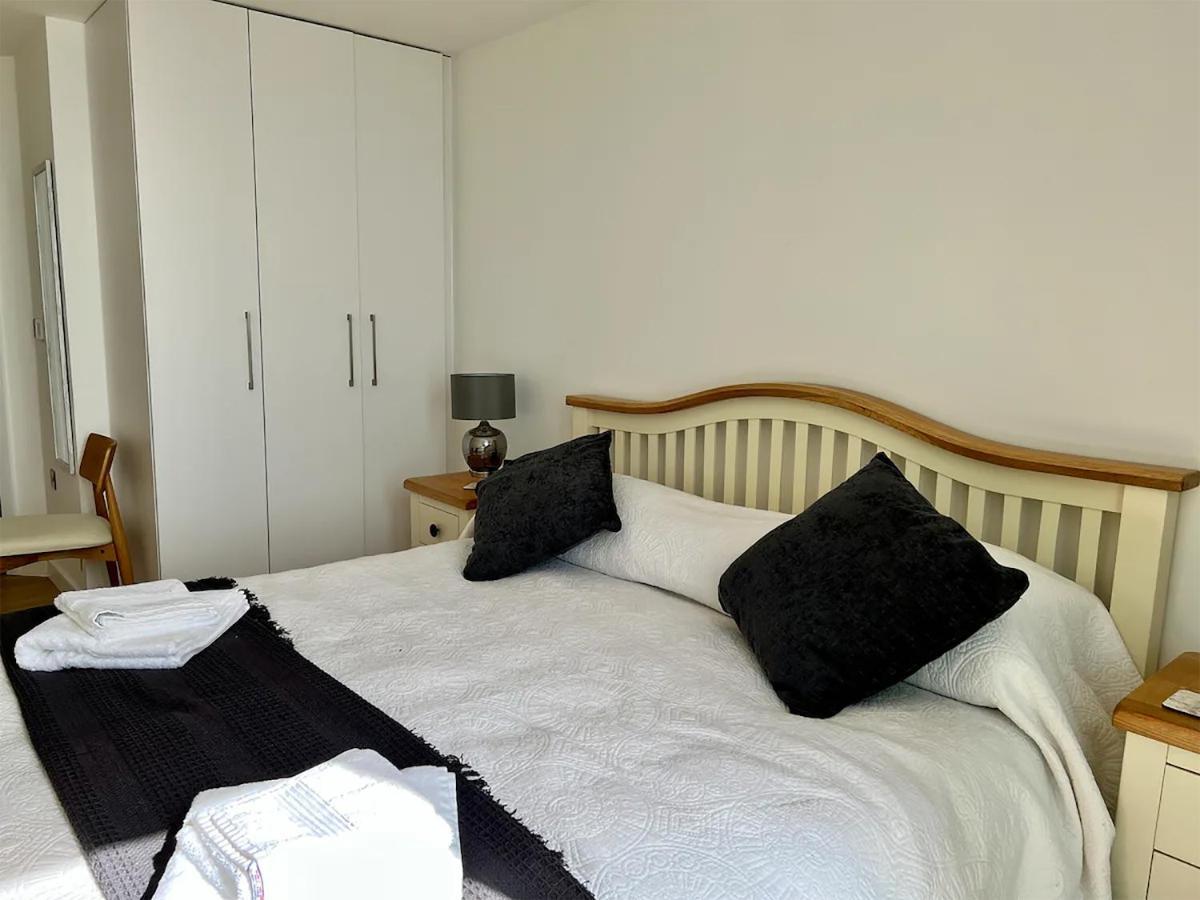 Sohot Stays Royal Sands Seaview Apt Free Parking Sleeps 4 แรมส์เกท ภายนอก รูปภาพ