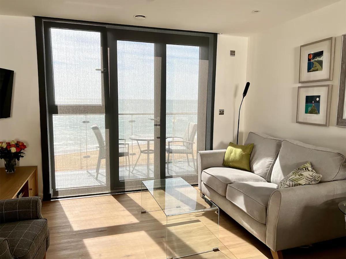 Sohot Stays Royal Sands Seaview Apt Free Parking Sleeps 4 แรมส์เกท ภายนอก รูปภาพ