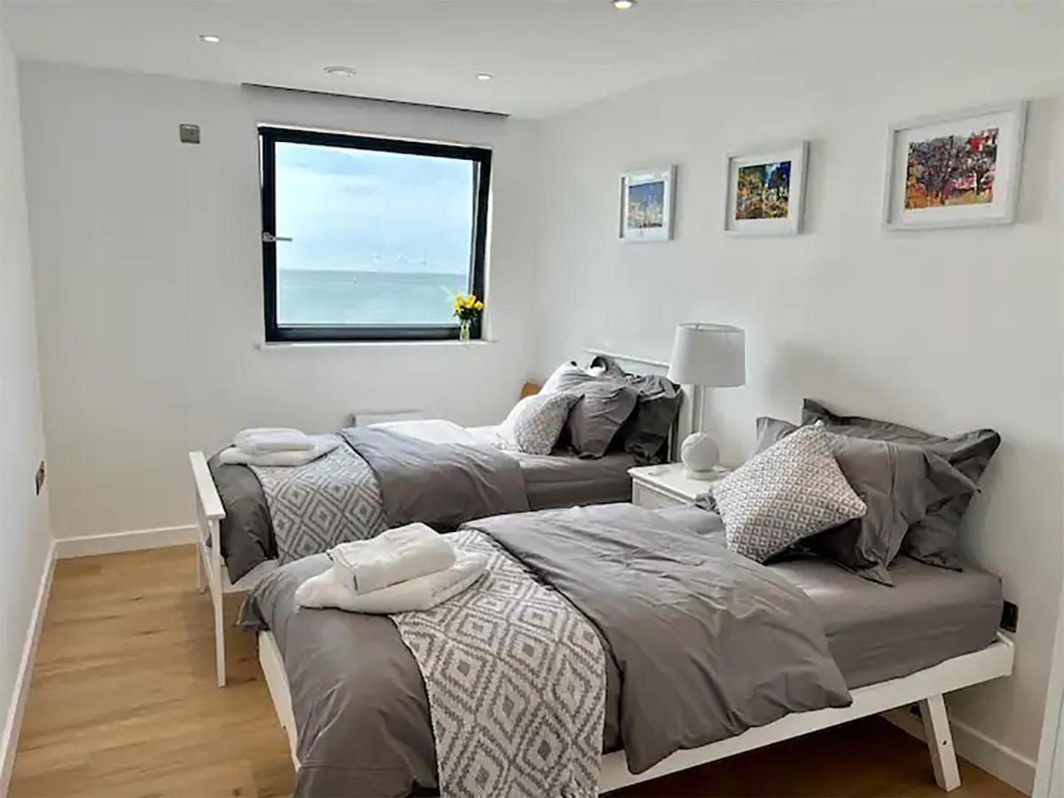 Sohot Stays Royal Sands Seaview Apt Free Parking Sleeps 4 แรมส์เกท ภายนอก รูปภาพ